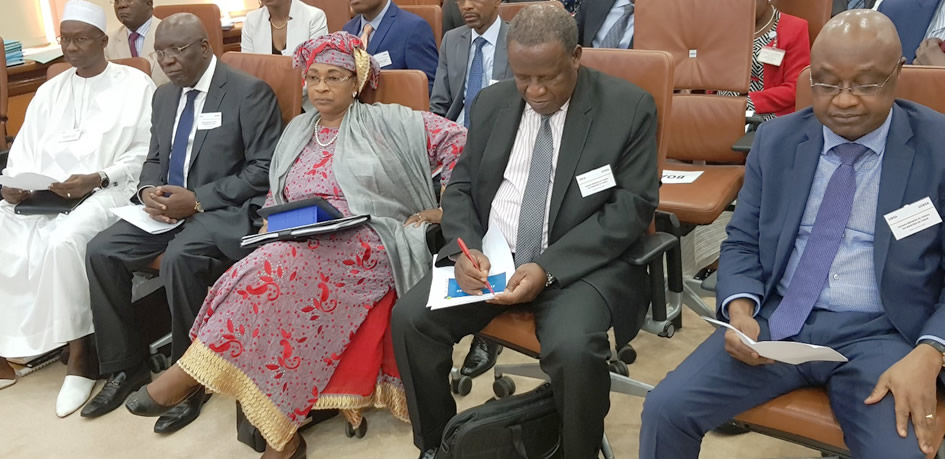 <br />
<b>Warning</b>:  Undefined variable $resourceTitle in <b>/data-plesk/vhost/switch-maker.net/iconography-uemoa.switch-maker.net/themes/ceswinstitut/view/omeka/site/media/show-custom.phtml</b> on line <b>79</b><br />
