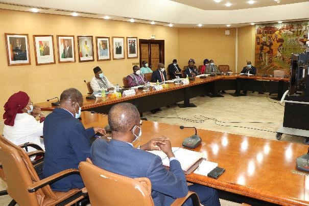 <br />
<b>Warning</b>:  Undefined variable $resourceTitle in <b>/data-plesk/vhost/switch-maker.net/iconography-uemoa.switch-maker.net/themes/ceswinstitut/view/omeka/site/media/show-custom.phtml</b> on line <b>79</b><br />
