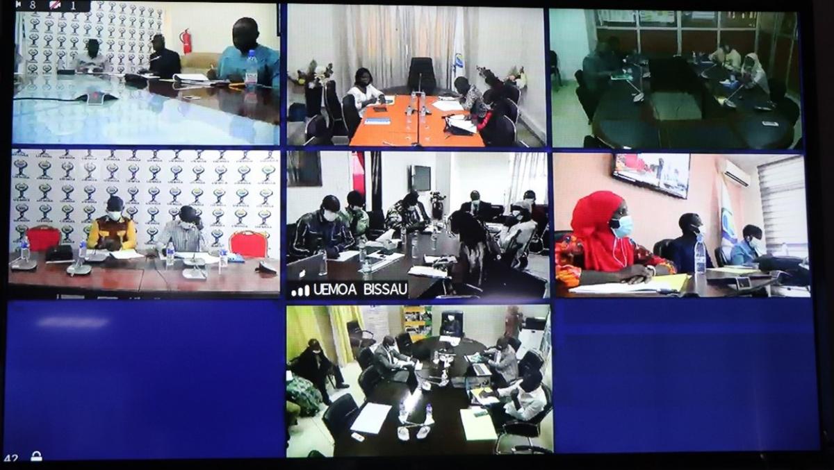 <br />
<b>Warning</b>:  Undefined variable $resourceTitle in <b>/data-plesk/vhost/switch-maker.net/iconography-uemoa.switch-maker.net/themes/ceswinstitut/view/omeka/site/media/show-custom.phtml</b> on line <b>79</b><br />
